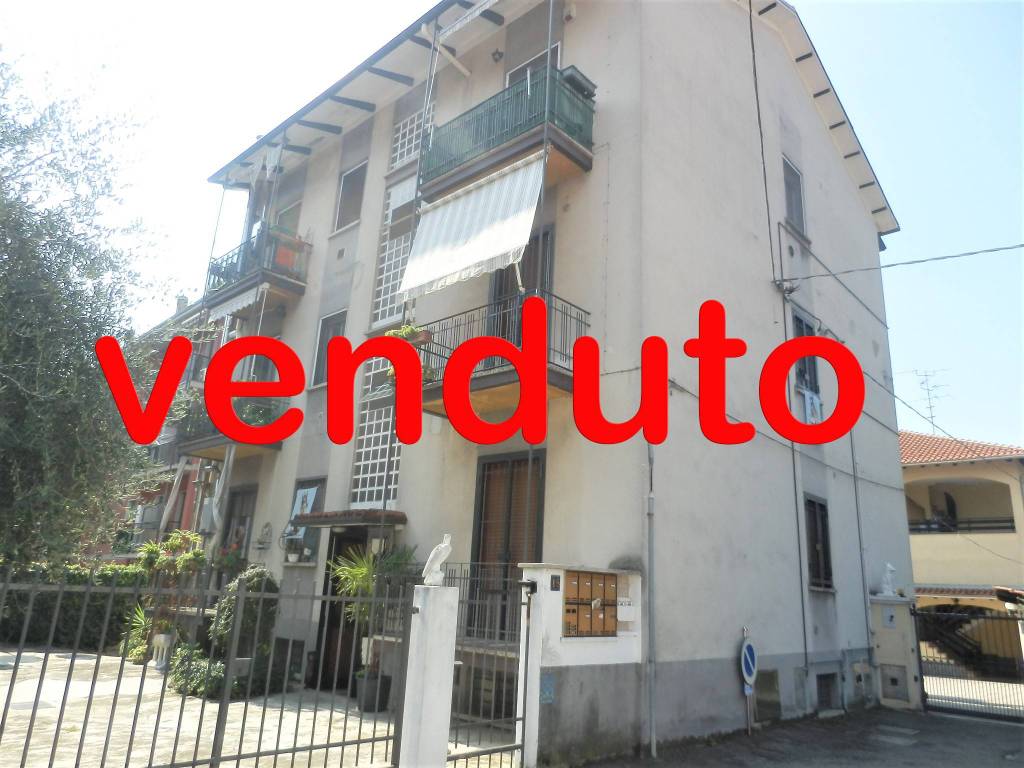 appartamento in vendita a Paderno Dugnano in zona Palazzolo Milanese