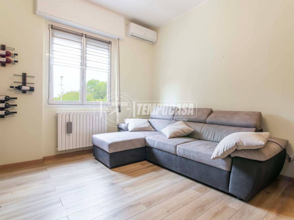 appartamento in vendita a Paderno Dugnano in zona Incirano