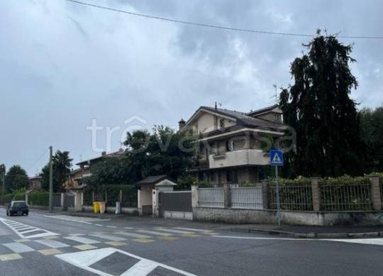 casa indipendente in vendita a Paderno Dugnano