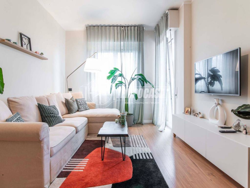 appartamento in vendita a Paderno Dugnano in zona Palazzolo Milanese