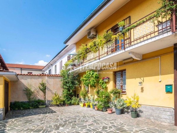 casa indipendente in vendita a Paderno Dugnano in zona Palazzolo Milanese