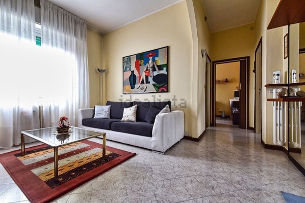 appartamento in vendita a Paderno Dugnano in zona Cassina Amata