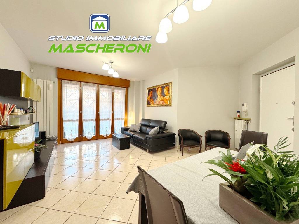 appartamento in vendita a Paderno Dugnano in zona Cassina Amata