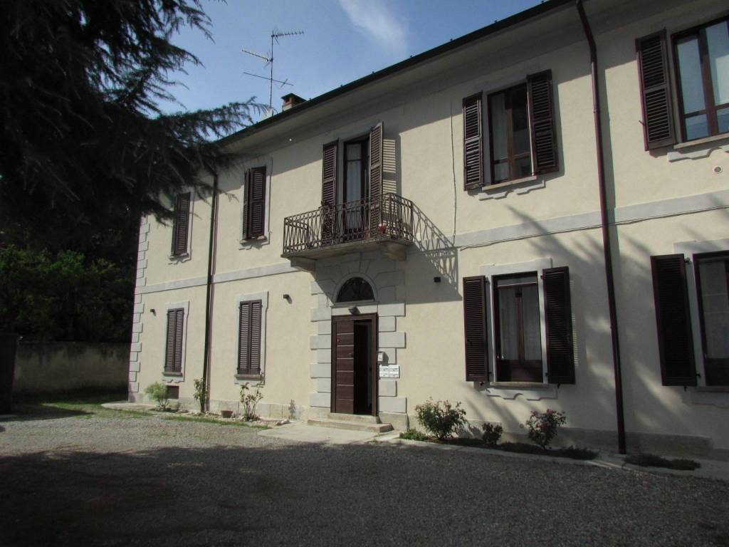 appartamento in vendita a Paderno Dugnano in zona Incirano