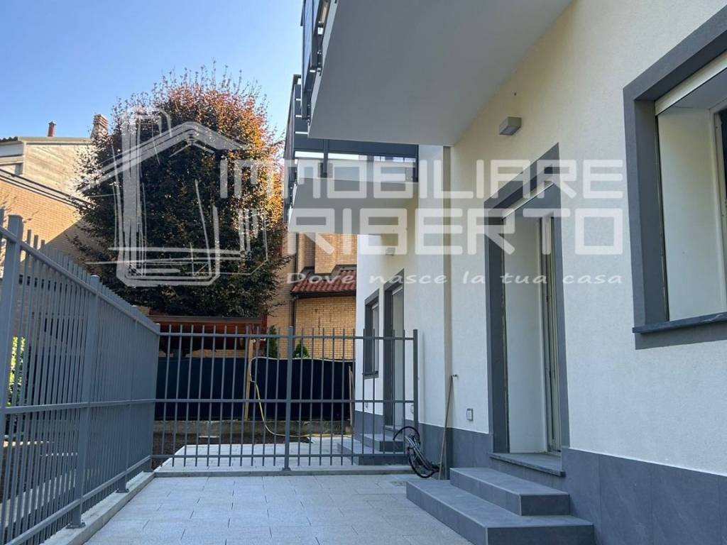 appartamento in vendita a Paderno Dugnano in zona Calderara