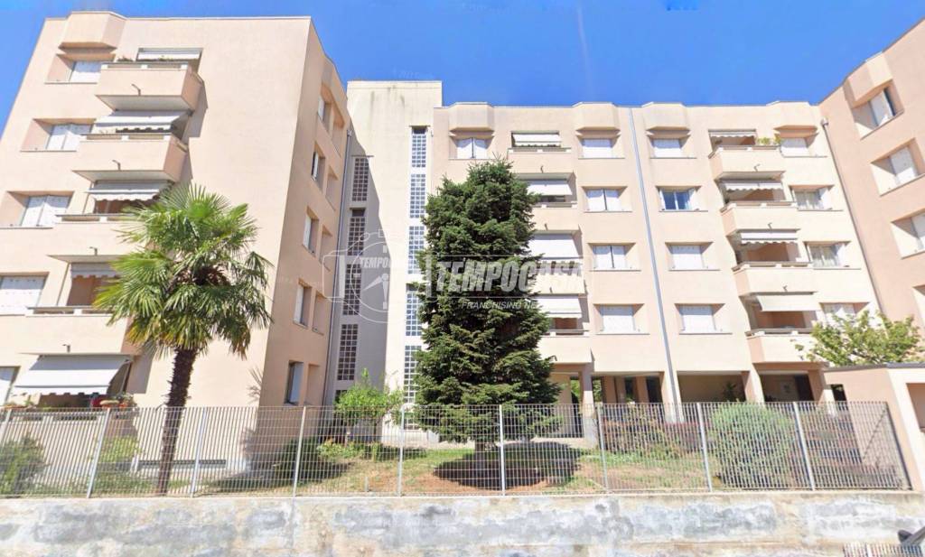 appartamento in vendita a Paderno Dugnano in zona Calderara