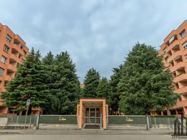 appartamento in vendita a Paderno Dugnano in zona Cassina Amata