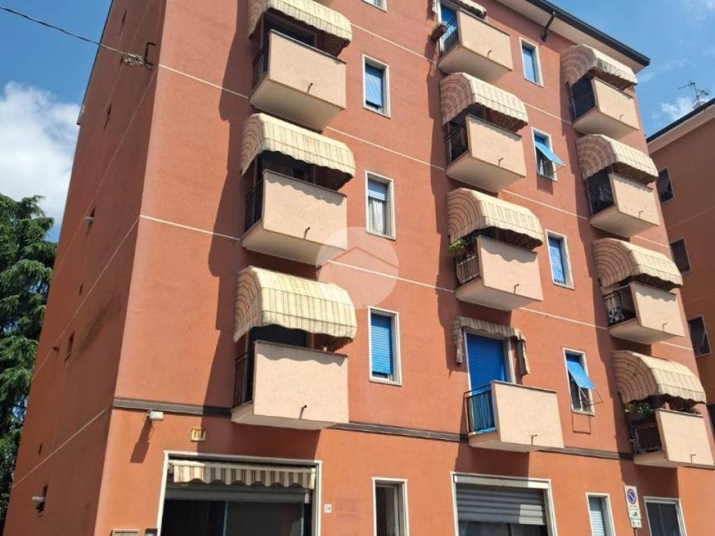 appartamento in vendita a Paderno Dugnano in zona Palazzolo Milanese