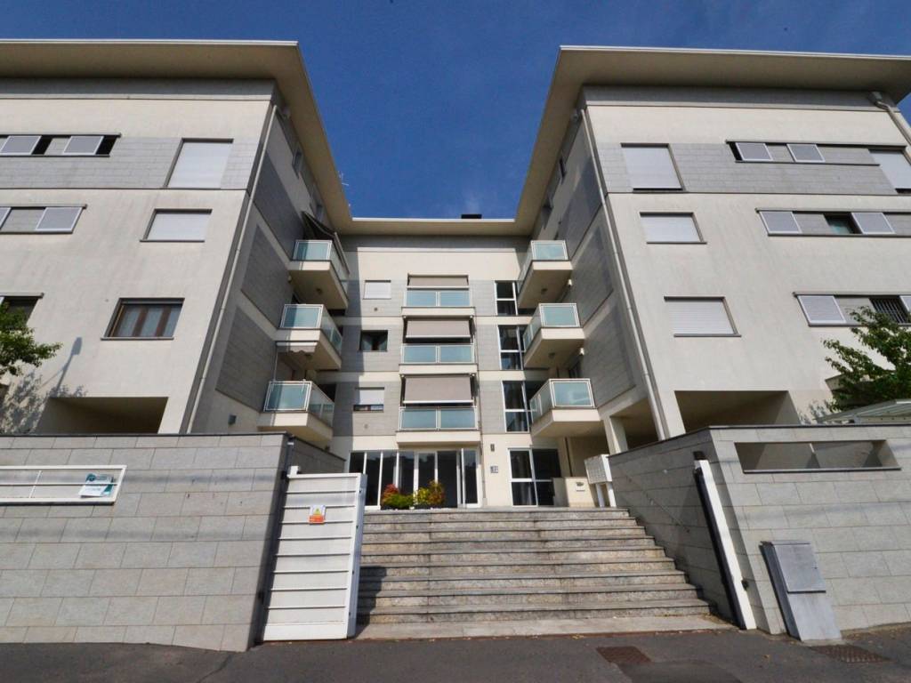 appartamento in vendita a Paderno Dugnano in zona Palazzolo Milanese