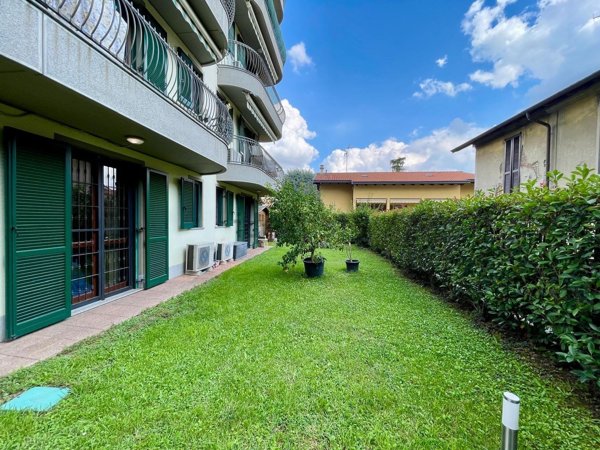 appartamento in vendita a Paderno Dugnano in zona Incirano