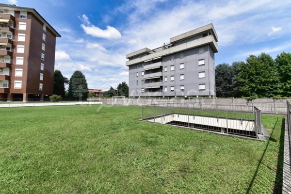 appartamento in vendita a Paderno Dugnano in zona Palazzolo Milanese