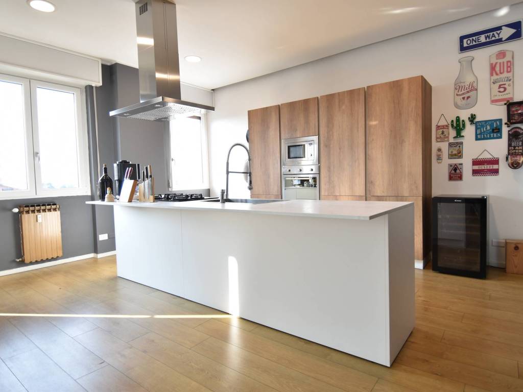 appartamento in vendita a Paderno Dugnano in zona Palazzolo Milanese