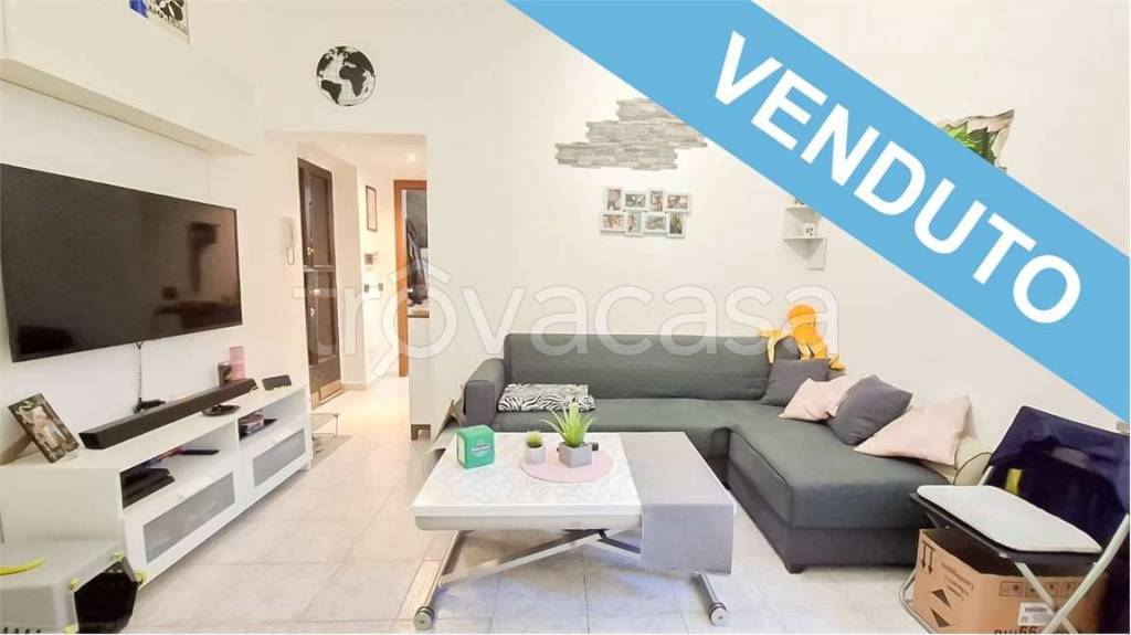 appartamento in vendita a Paderno Dugnano in zona Cassina Amata