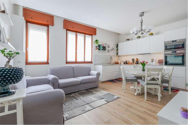 appartamento in vendita a Paderno Dugnano in zona Calderara