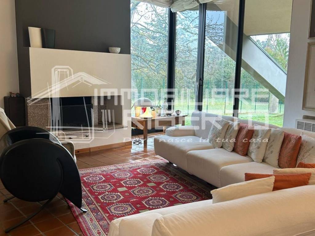 casa indipendente in vendita a Paderno Dugnano