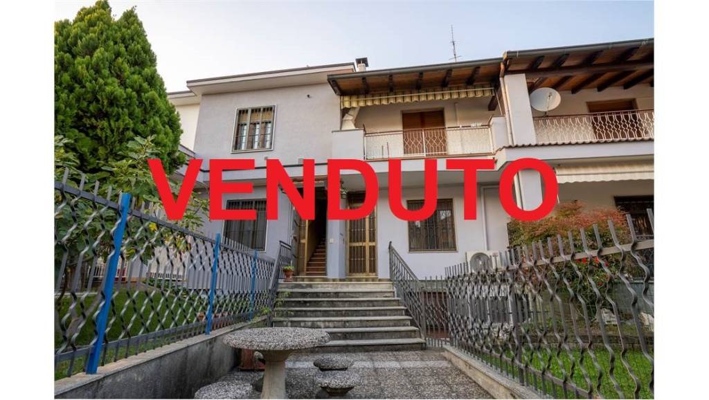 appartamento in vendita a Paderno Dugnano in zona Calderara