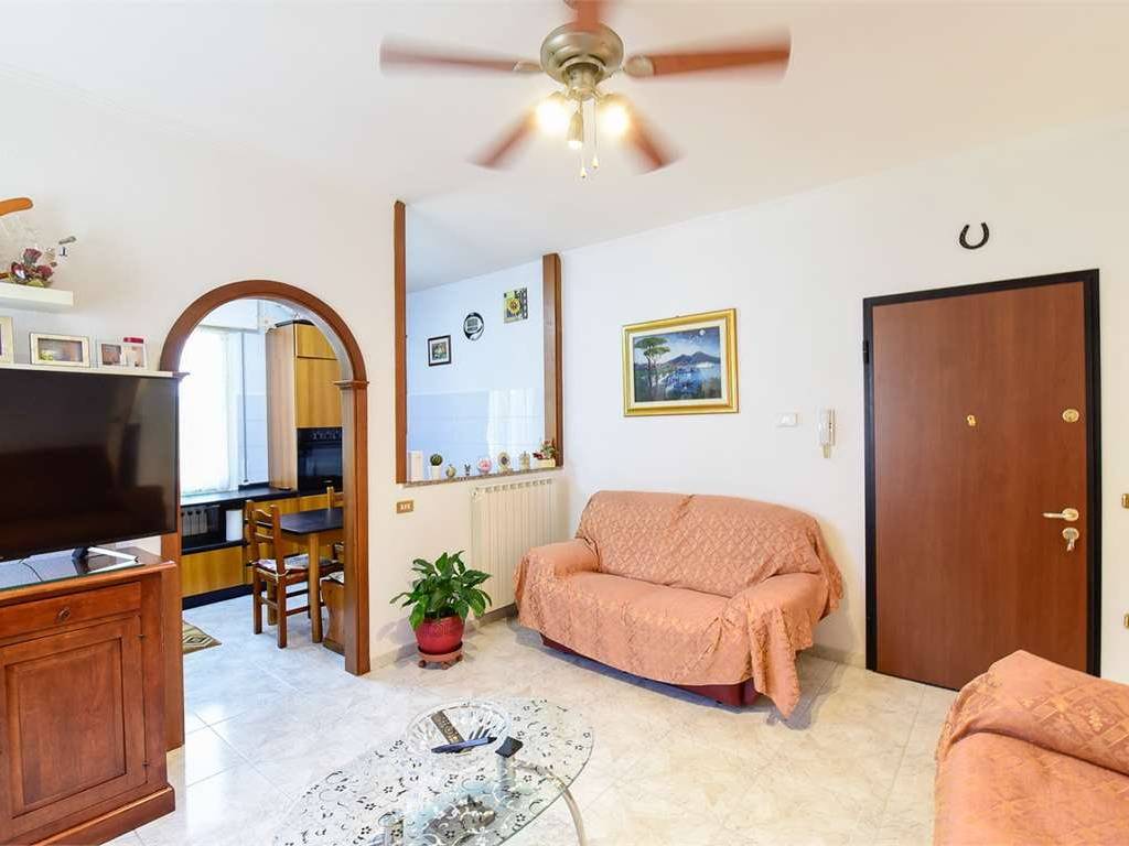 appartamento in vendita a Paderno Dugnano in zona Calderara