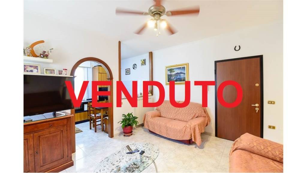 appartamento in vendita a Paderno Dugnano in zona Calderara