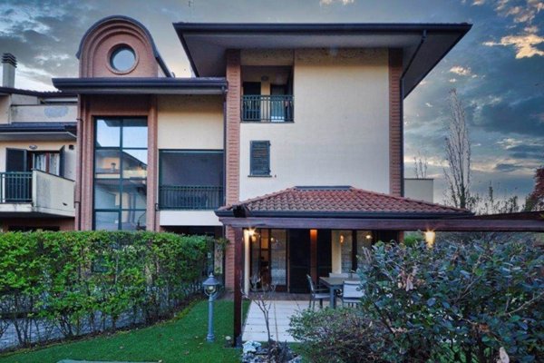 appartamento in vendita a Paderno Dugnano