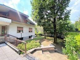 casa indipendente in vendita a Paderno Dugnano