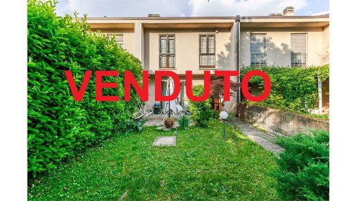 casa indipendente in vendita a Paderno Dugnano