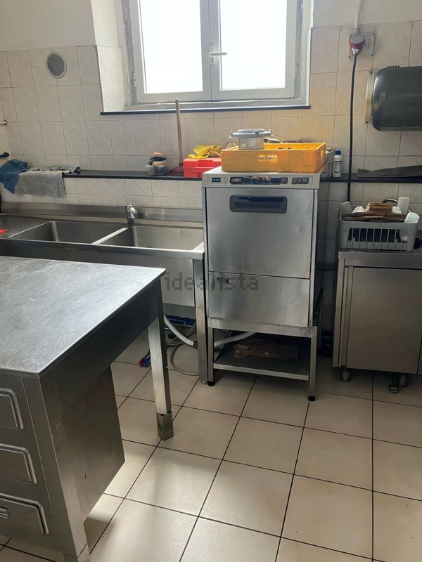 negozio in vendita a Paderno Dugnano