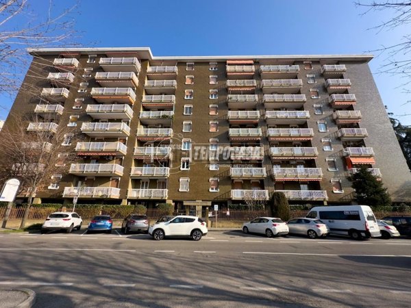 appartamento in vendita a Paderno Dugnano