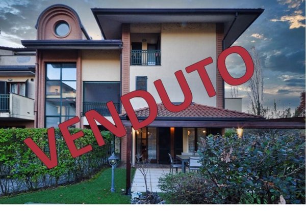 appartamento in vendita a Paderno Dugnano in zona Palazzolo Milanese