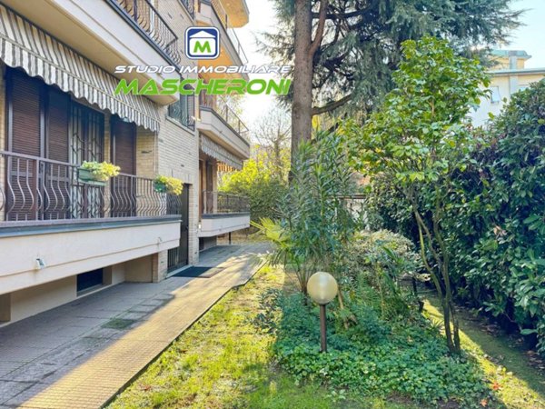 appartamento in vendita a Paderno Dugnano