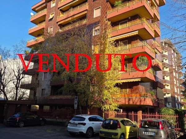 appartamento in vendita a Paderno Dugnano