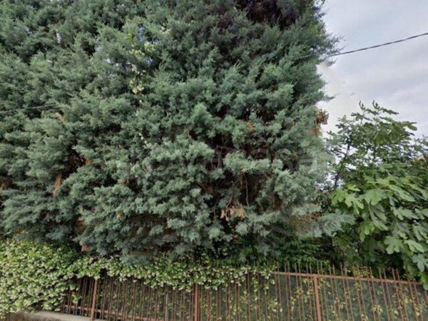 locale commerciale in vendita a Paderno Dugnano