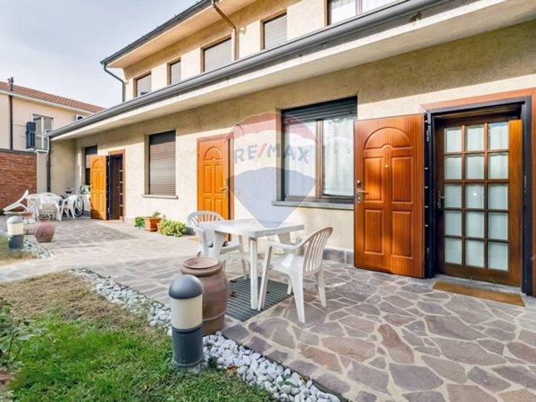 casa indipendente in vendita a Paderno Dugnano