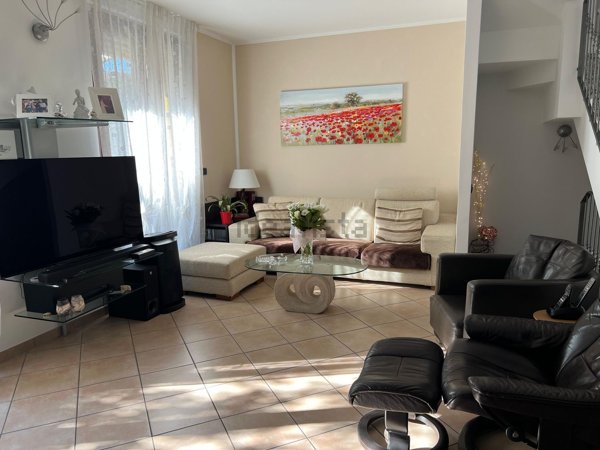 casa indipendente in vendita a Paderno Dugnano