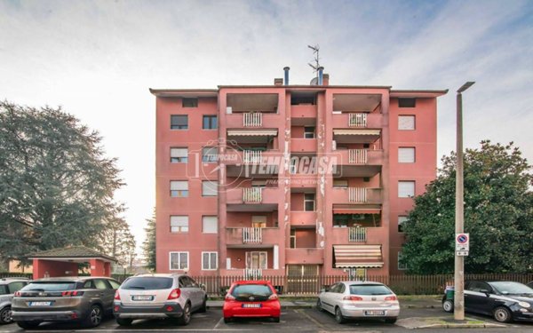 appartamento in vendita a Paderno Dugnano in zona Incirano