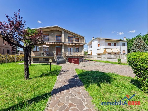 appartamento in vendita a Paderno Dugnano