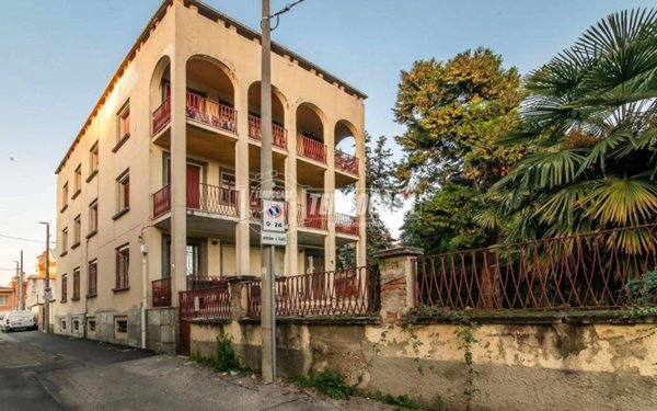 appartamento in vendita a Paderno Dugnano in zona Incirano