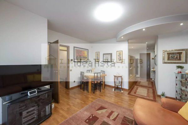 appartamento in vendita a Paderno Dugnano in zona Palazzolo Milanese