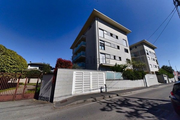 appartamento in vendita a Paderno Dugnano in zona Palazzolo Milanese