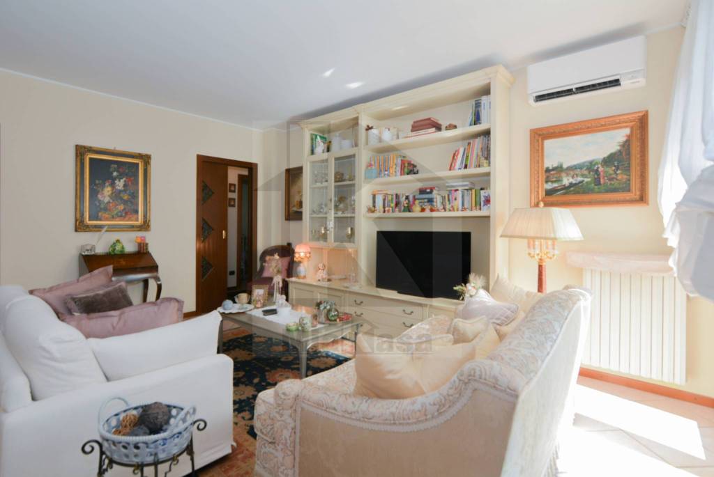 appartamento in vendita a Paderno Dugnano