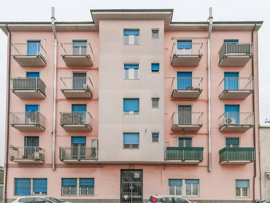 appartamento in vendita a Paderno Dugnano in zona Calderara