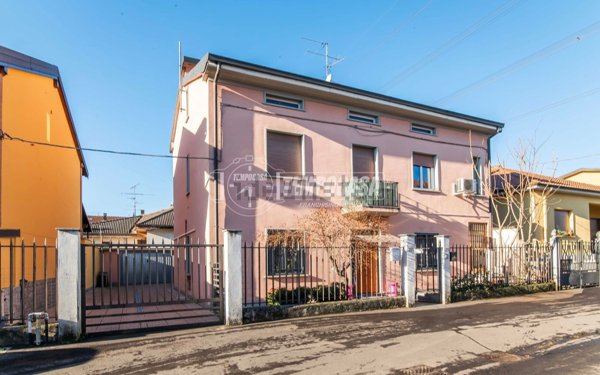 appartamento in vendita a Paderno Dugnano in zona Palazzolo Milanese