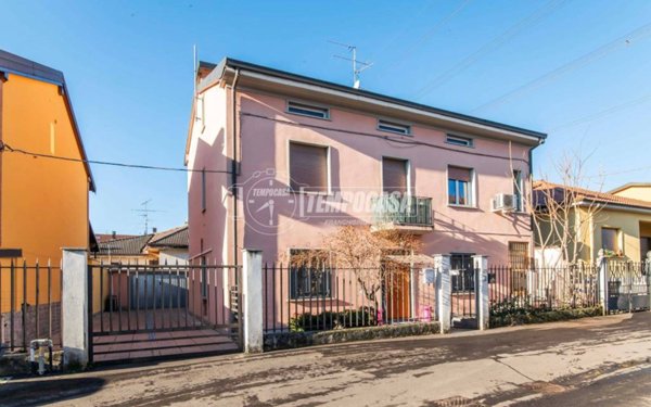 appartamento in vendita a Paderno Dugnano in zona Palazzolo Milanese