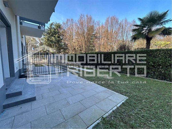 appartamento in vendita a Paderno Dugnano in zona Calderara