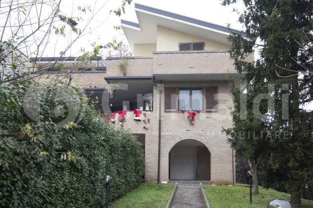 appartamento in vendita a Paderno Dugnano