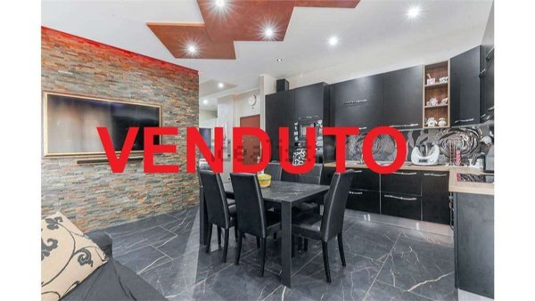 appartamento in vendita a Paderno Dugnano in zona Calderara