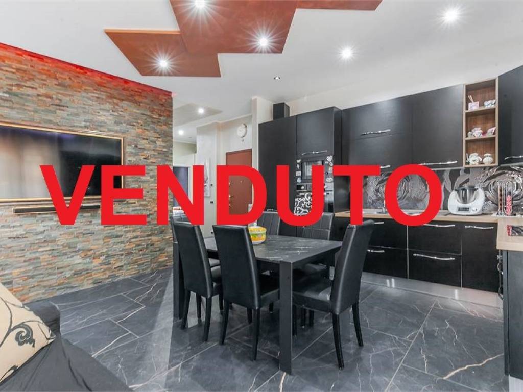 appartamento in vendita a Paderno Dugnano in zona Calderara