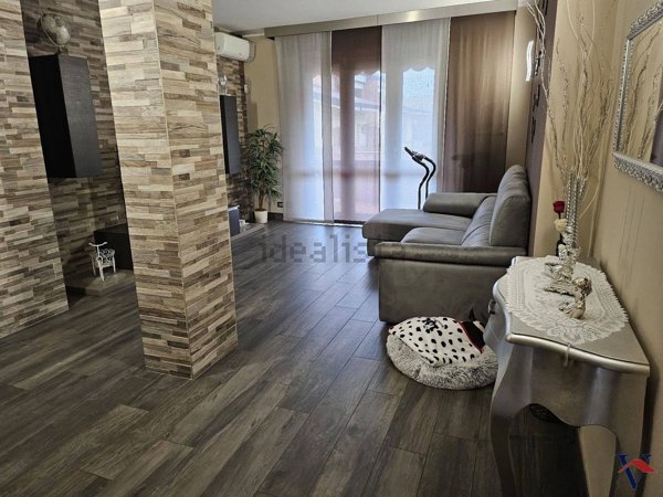 appartamento in vendita a Paderno Dugnano in zona Calderara