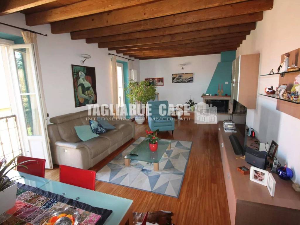 appartamento in vendita a Paderno Dugnano