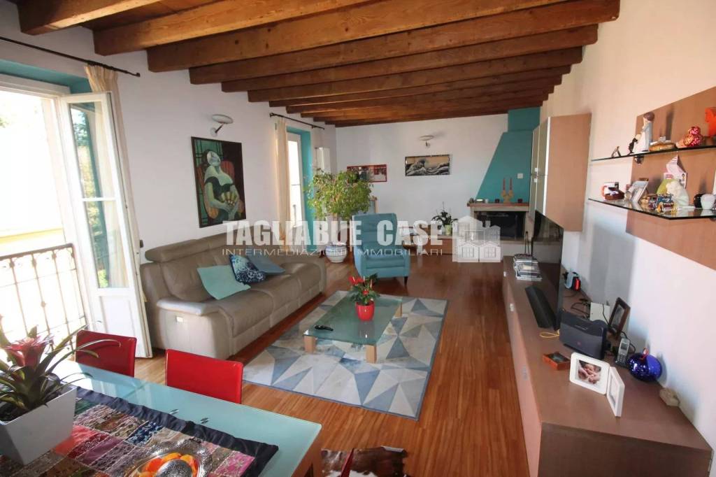 appartamento in vendita a Paderno Dugnano