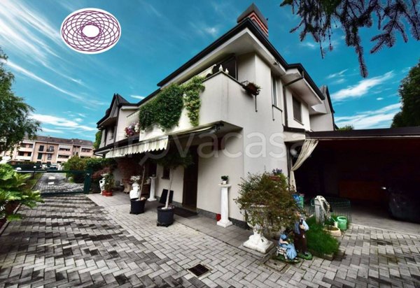 appartamento in vendita a Paderno Dugnano in zona Palazzolo Milanese